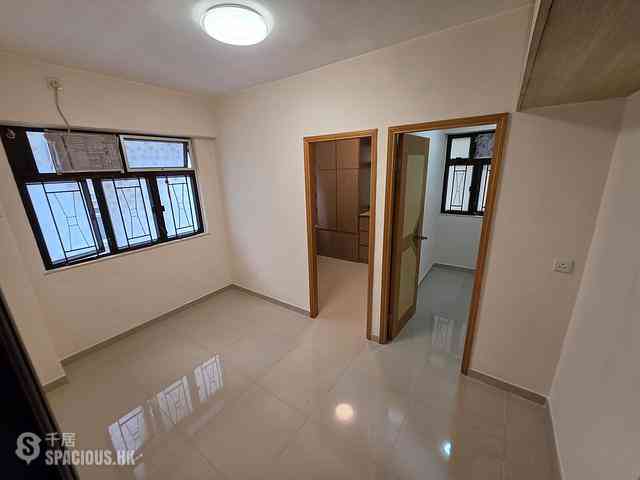 Sai Ying Pun - The First Building 12