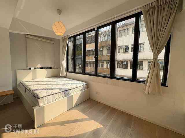 Sheung Wan - 183, Queen's Road West 01