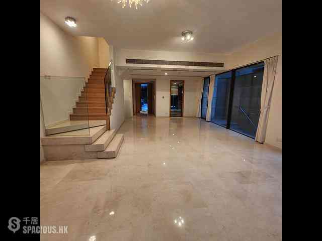 Gold Coast / So Kwun Wat - Avignon Block 7 11