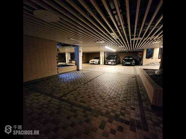 Gold Coast / So Kwun Wat - Avignon Block 7 14