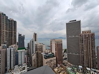 Shek Tong Tsui - Novum West 06