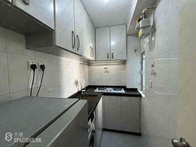 Sheung Wan - Evora Building 01