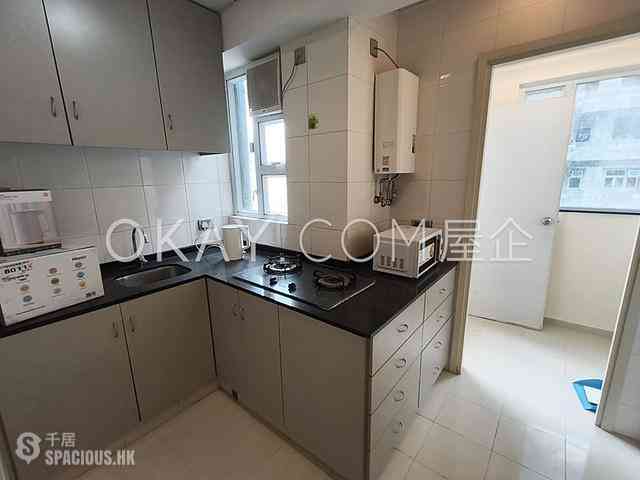 Mid Levels West - Bonanza Court 06