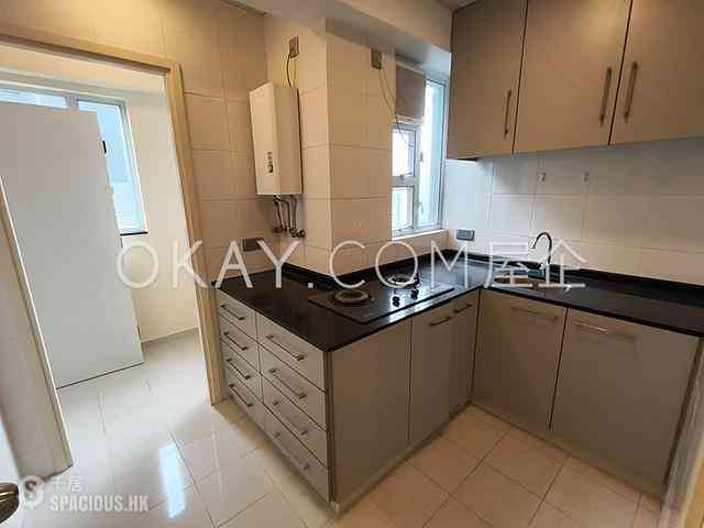 Mid Levels West - Bonanza Court 06
