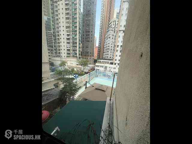 Sheung Wan - Wo Fu Building 09