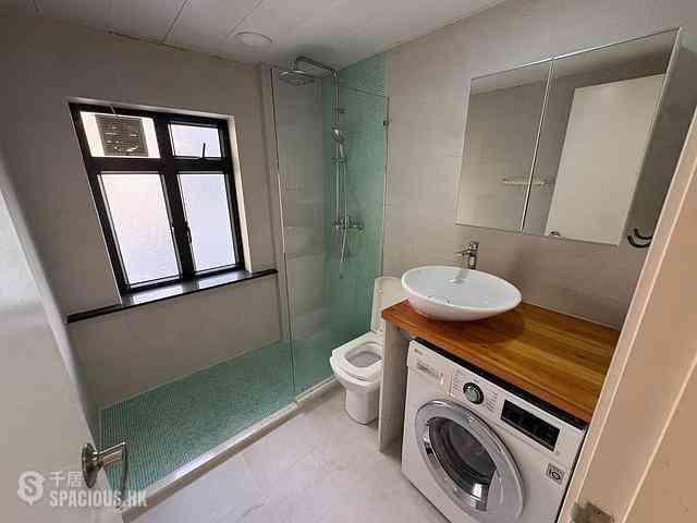 Sheung Wan - 183, Queen's Road West 05