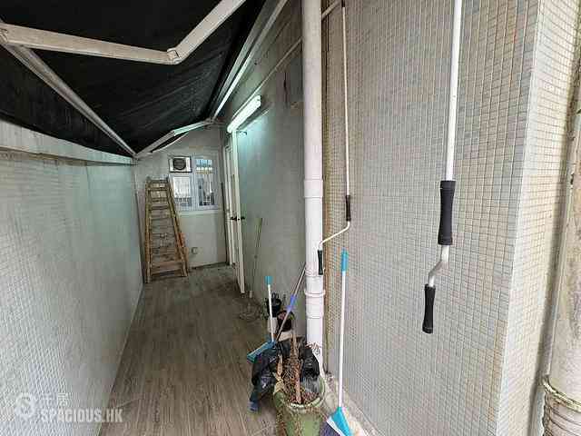 Sheung Wan - 175, Queen's Road West 09