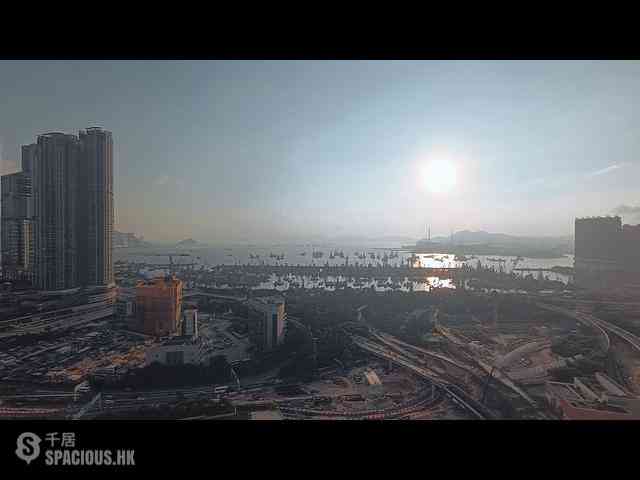Yau Ma Tei - The Coronation Tower 1 01
