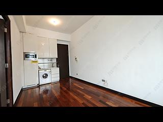Wan Chai - J Residence 07
