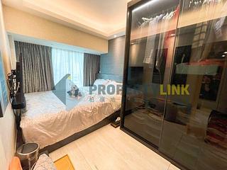 Sai Ying Pun - Centre Place 04
