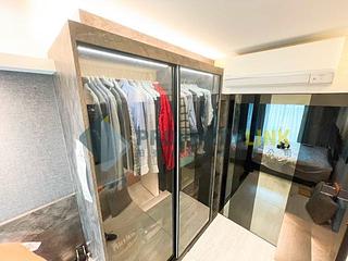 Sai Ying Pun - Centre Place 05