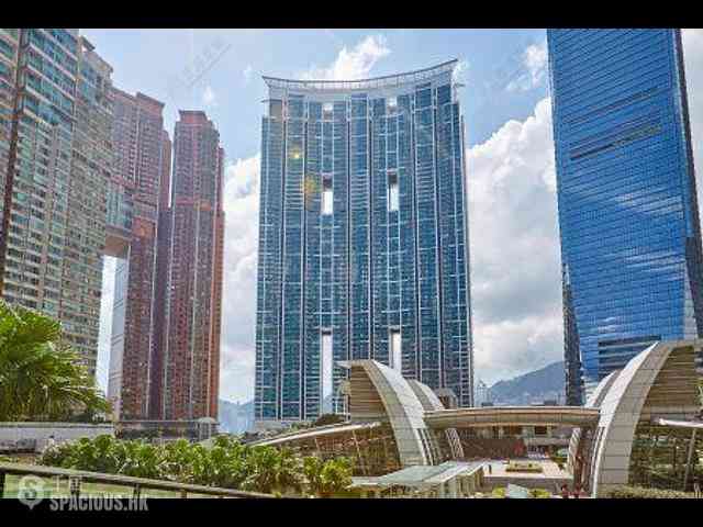 West Kowloon - The Harbourside Block 1 05