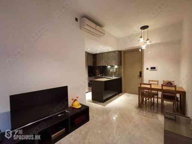 Tsim Sha Tsui - Harbour Pinnacle 01
