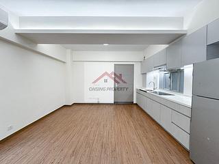 Wan Chai - Hang Tak Building 03