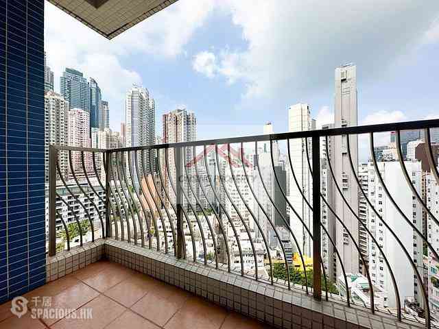 Central - Tung Tze Terrace 01