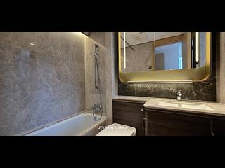 Wong Chuk Hang - The Southside Phase 2 La Marina Tower 2A 07