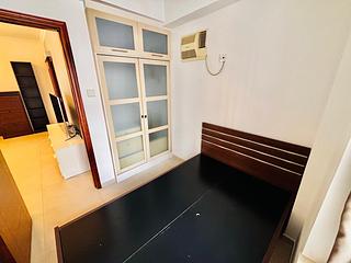 坚尼地城 - 顺安大厦 05