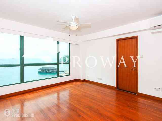 Stanley - Stanley Beach Villa 04