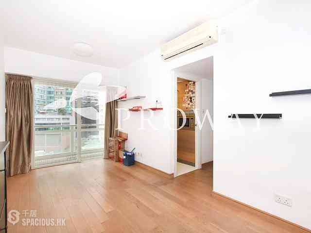 Soho - Centrestage 01