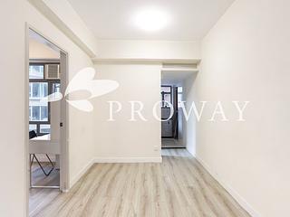 Mid Levels Central - Good View Court 03