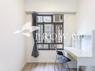 Mid Levels Central - Good View Court 05