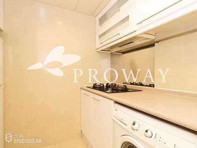 Sheung Wan - Queen's Terrace 05