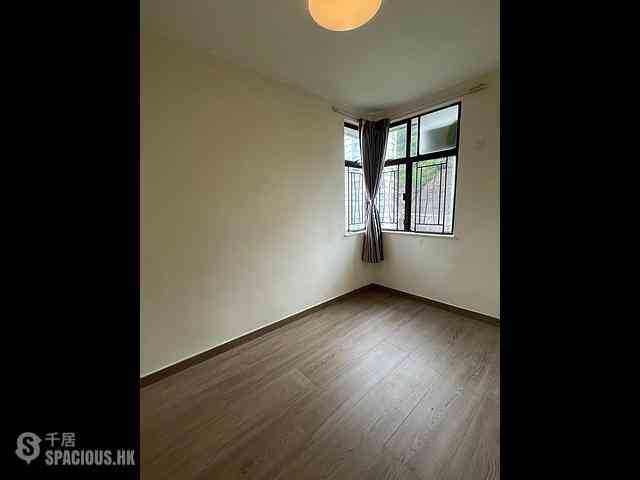 Tai Hang - Dragon Centre Block 1 11