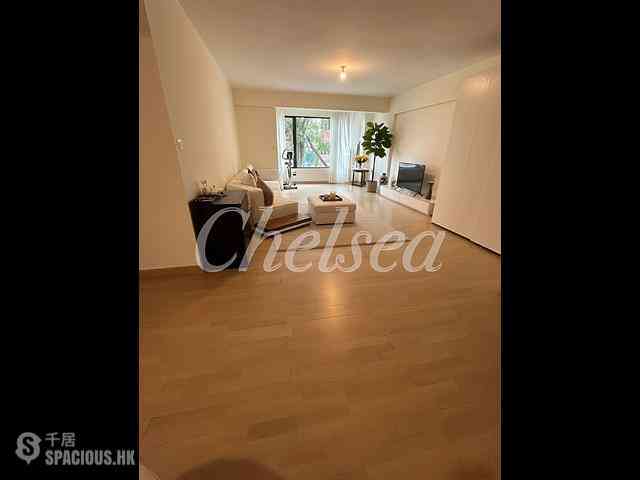 Jardines Lookout - Elegant Court 01