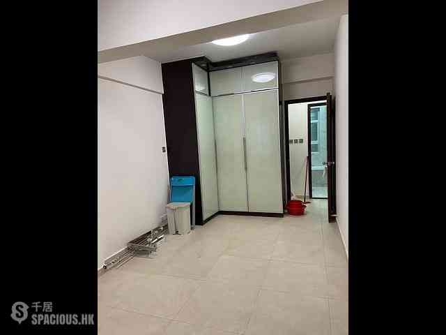 Causeway Bay - Gordon House 04