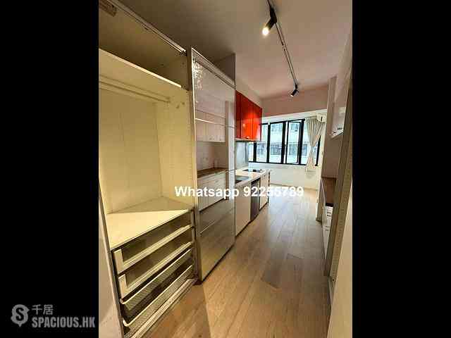Sheung Wan - 183, Queen's Road West 08
