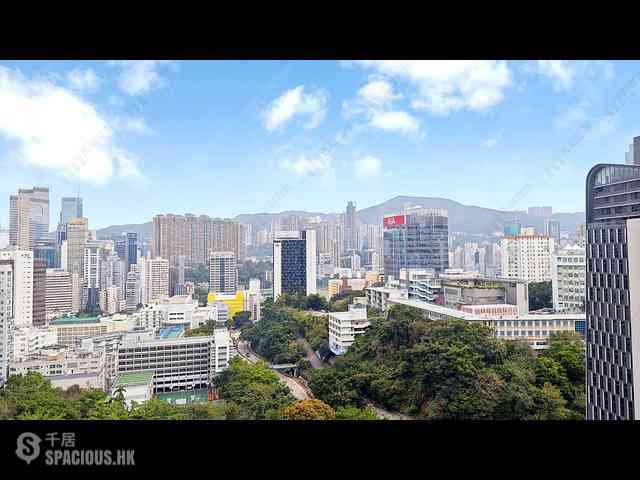 Wan Chai - The Zenith 01