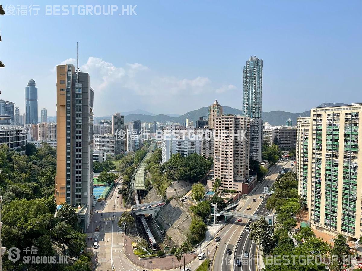 Yau Ma Tei - Parc Palais 01