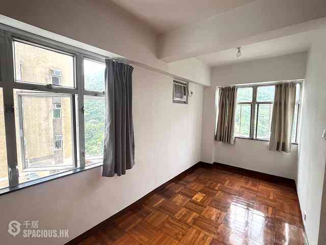 Quarry Bay - Hon Way Mansion 02