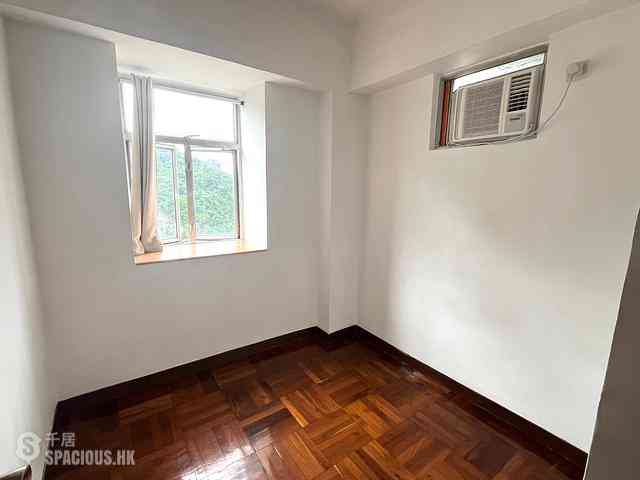 Quarry Bay - Hon Way Mansion 03