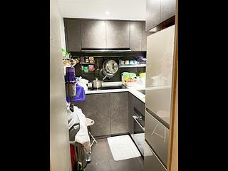 Sai Ying Pun - Centre Place 04