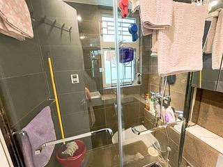 Sai Ying Pun - Centre Place 09