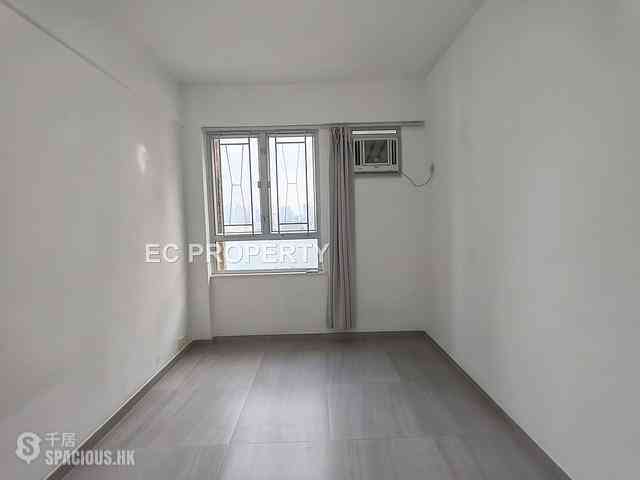 Causeway Bay - Lockhart House 06