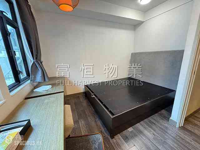 Happy Valley - Yuk Sau Mansion 08