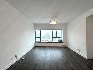 Wan Chai - Royal Court 07