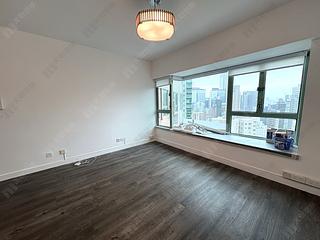 Wan Chai - Royal Court 08