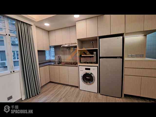 Mid Levels Central - Woodland Court 08