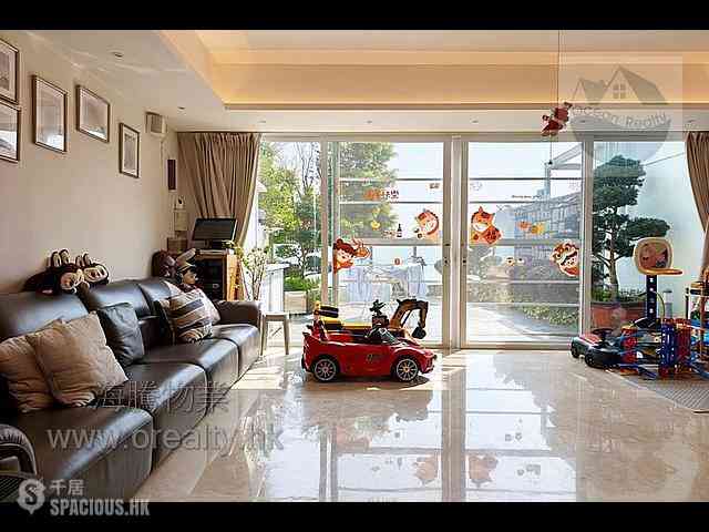 Clear Water Bay - Golden Villa 05
