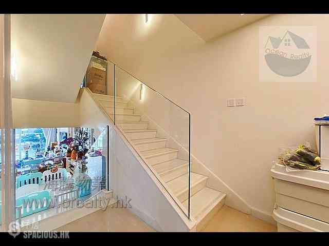 Clear Water Bay - Golden Villa 07
