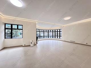 Mid Levels Central - Po Garden 02