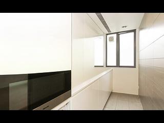 Wan Chai - The Oakhill 14