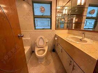 Mid Levels Central - Goldwin Heights 08