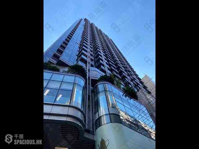 Shek Tong Tsui - Novum West 01