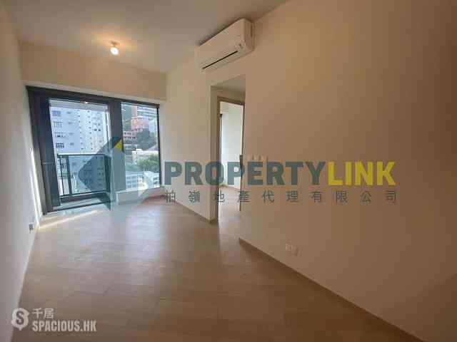 Shek Tong Tsui - Novum West 01