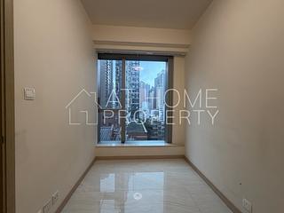Sai Ying Pun - King's Hill 04