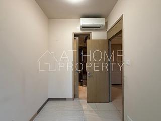 Sai Ying Pun - King's Hill 05